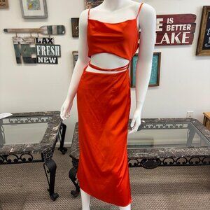 Women’s satin sleeveless dress, size S